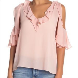 Alice Olivia Gia cold shoulder top blush small